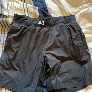 THE short 9” lululemon